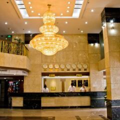 Five Rams City Hotel гостиничный бар