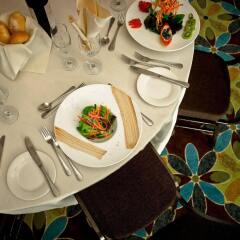 Отель Holiday Inn & Suites Pointe-Claire Montreal Airport Канада, Монреаль - отзывы, цены и фото номеров - забронировать отель Holiday Inn & Suites Pointe-Claire Montreal Airport онлайн в номере фото 2
