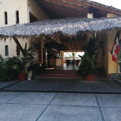 Отель Catalina Beach Resort Сиуатанехо парковка