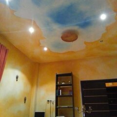 Отель Elegance Hostel And Guesthouse Болгария, София - отзывы, цены и фото номеров - забронировать отель Elegance Hostel And Guesthouse онлайн питание