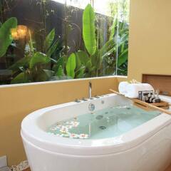 Отель Deva Beach Resort & Spa бассейн фото 3