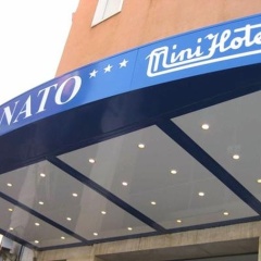 Отель Ornato Dependance спортивное сооружение
