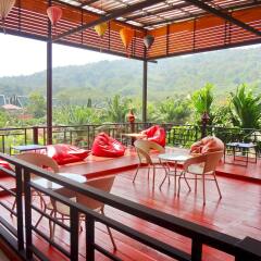 Отель Naya Paradise Retreat