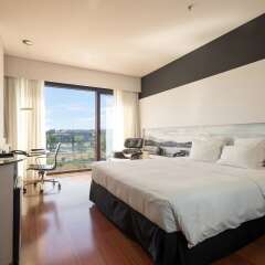 Отель Hilton Madrid Airport Мадрид комната для гостей