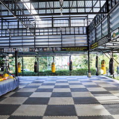 Отель Natural Wing Health Spa & Resort парковка