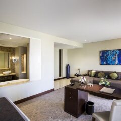 Millennium Plaza Hotel комната для гостей фото 5