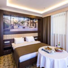 Отель Renaissance Palace Baku в номере фото 2