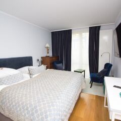 Das Kleine Hotel In Munchen Мюнхен сейф в номере