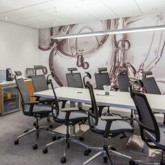 Отель Crowne Plaza Antwerp фитнесс-зал фото 3