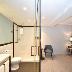 Отель The Lift Boutique Hotel Португалия, Лиссабон - отзывы, цены и фото номеров - забронировать отель The Lift Boutique Hotel онлайн ванная фото 2