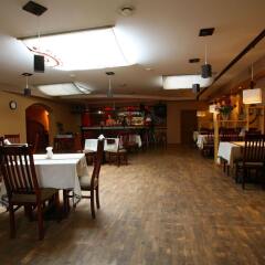 Hotel Dobele питание