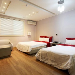 Amourex Hotel сейф в номере