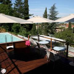 Отель La Terrazza di Reggello Реггелло бассейн