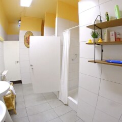 Отель Santander Central Hostel Испания, Сантандер - отзывы, цены и фото номеров - забронировать отель Santander Central Hostel онлайн спа фото 2
