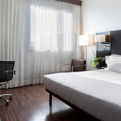 Отель Ac Firenze By Marriott Флоренция комната для гостей фото 2