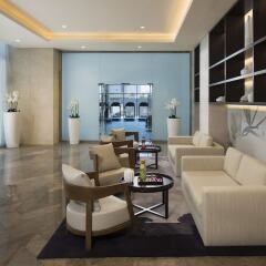 Отель Beach Rotana Residences развлечения