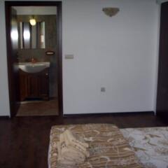 Отель The Lake Villa интерьер отеля