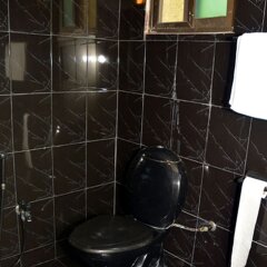 Luxury House in Islamabad, Pakistan from 39$, photos, reviews - zenhotels.com bathroom photo 2