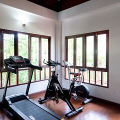 Отель Royal Lanta Resort & Spa Таиланд, Ланта - 1 отзыв об отеле, цены и фото номеров - забронировать отель Royal Lanta Resort & Spa онлайн фитнесс-зал