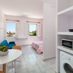 Апартаменты New Studio Flat in Old Town Rhodes комната для гостей фото 3