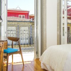Апартаменты Liiiving In Porto-blue Flower Apartment Порту комната для гостей фото 3