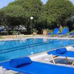 Malia Bay Beach Hotel & Bungalows бассейн фото 2