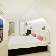 Апартаменты Hello Lisbon Santos Apartments комната для гостей фото 3