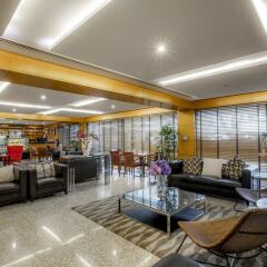 Golden Sands Hotel Apartments интерьер отеля