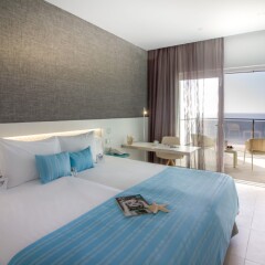 Suitopía Sol y Mar Suites Hotel комната для гостей фото 3