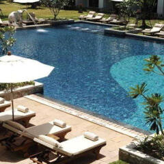 Отель Naithonburi Beach Resort Phuket бассейн