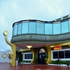 Executive Inn in Wamba Town, Liberia from 170$, photos, reviews - zenhotels.com hotel front