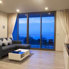 Отель Beachfront Sea View Baan Plai Haad Паттайя комната для гостей фото 2