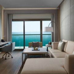 Royal M Hotel & Resort Abu Dhabi комната для гостей фото 3