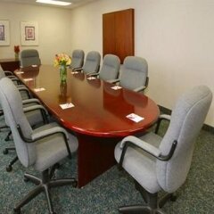 Отель Comfort Suites Airport Колумбус помещение для мероприятий