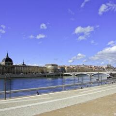 Отель ibis Lyon Part Dieu Les Halles Франция, Лион - отзывы, цены и фото номеров - забронировать отель ibis Lyon Part Dieu Les Halles онлайн бассейн