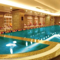 Grand Central Hotel Shanghai с домашними животными