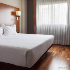 Отель AC Hotel Sevilla Forum by Marriott Испания, Севилья - отзывы, цены и фото номеров - забронировать отель AC Hotel Sevilla Forum by Marriott онлайн с домашними животными