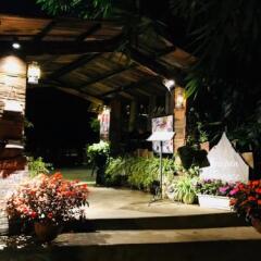 Отель Fansipan Terrace Cafe and Homestay Шапа вид на фасад