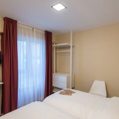 Отель Hostal La Lonja комната для гостей фото 2