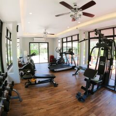 Отель Lanta Sand Resort & Spa фитнесс-зал фото 3