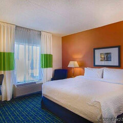 Fairfield Inn & Suites Newark Liberty International Airport in Newark, United States of America from 192$, photos, reviews - zenhotels.com guestroom photo 2