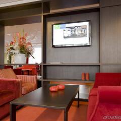 Отель Holiday Inn Express Amsterdam - Schiphol интерьер отеля фото 3