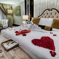 Narcissus Hotel and Residence сейф в номере