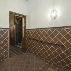 Отель Alterhome Apartamento Catedral de la Almudena II интерьер отеля