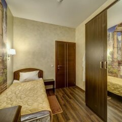 Гостиница Анатоль в Санкт-Петербурге отзывы, цены и фото номеров - забронировать гостиницу Анатоль онлайн Санкт-Петербург комната для гостей фото 2
