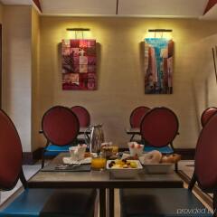 Отель Hôtel Waldorf Trocadéro питание