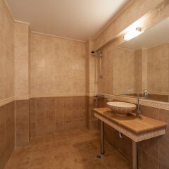 Апартаменты ROEL Residence Apartments ванная фото 2