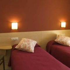 Отель Apartaments Terraza - Santa Maria Испания, Курорт Росес - отзывы, цены и фото номеров - забронировать отель Apartaments Terraza - Santa Maria онлайн комната для гостей фото 5