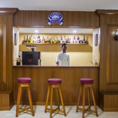 Отель FabHotel Prazeres Boutique PanajI гостиничный бар