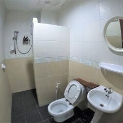 Отель Sabai A Lot House Ланта ванная фото 2